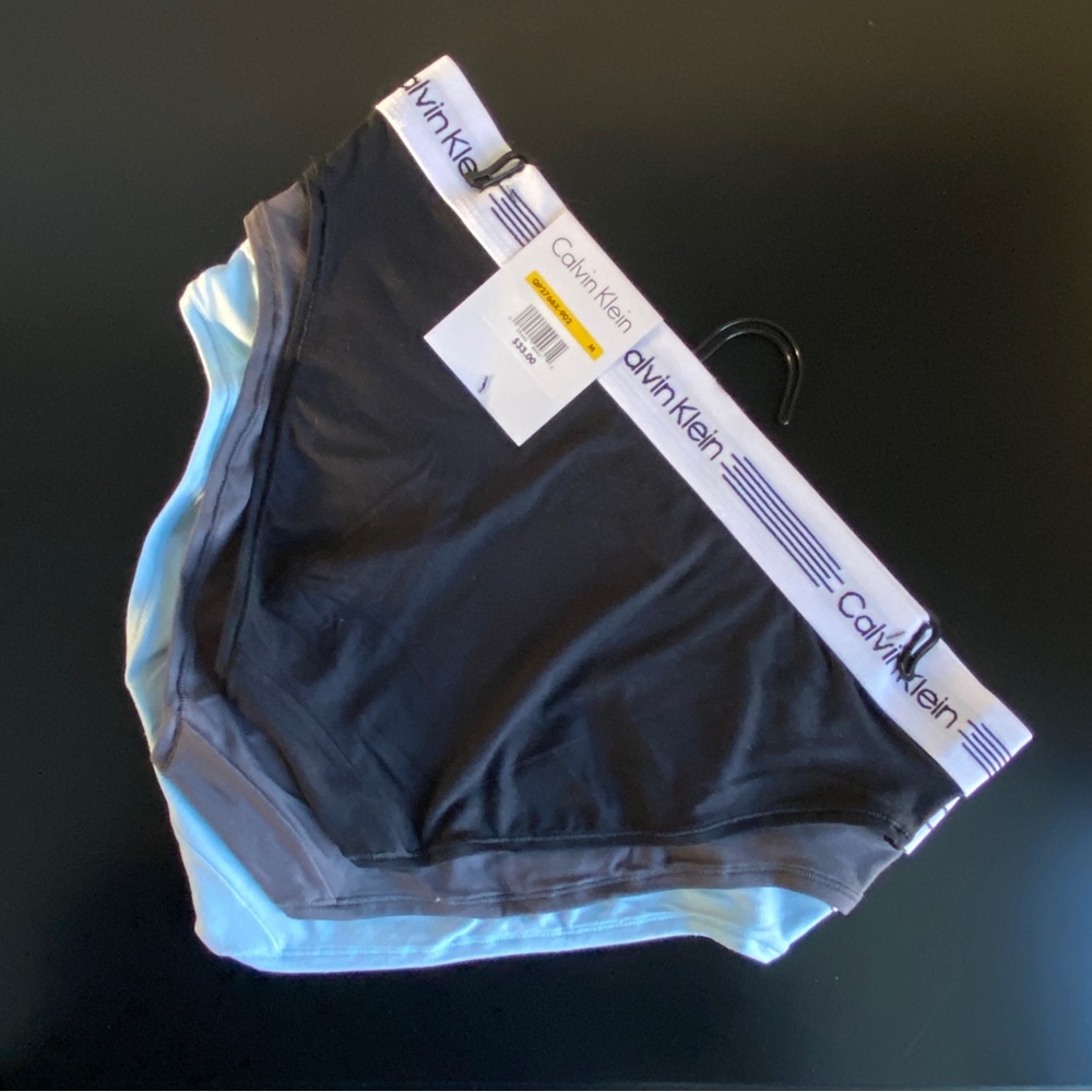 🌱 Calvin Klein 3-pack bikini underwear - Picture 4 of 8
